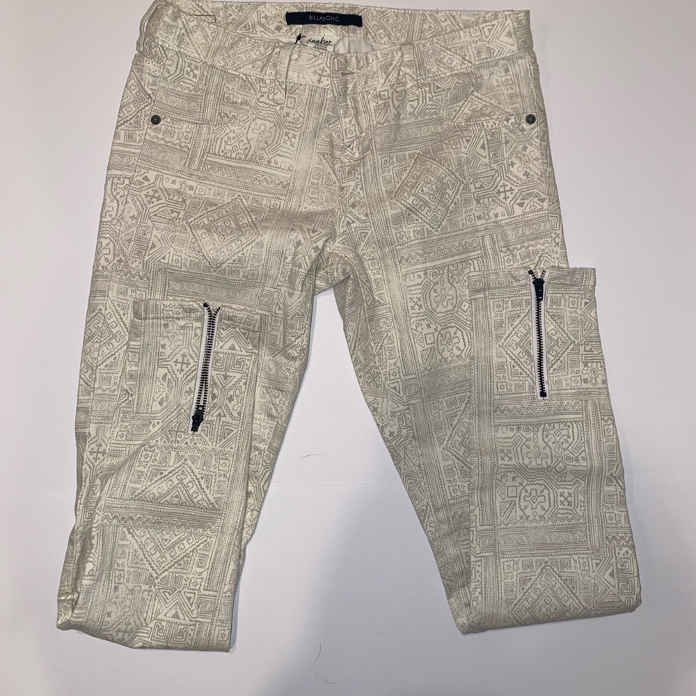 Billabong Zipper Skinny Jeans NWT